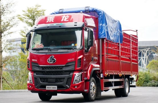 开工创收赢在起跑线 乘龙散杂载货车实力领航	