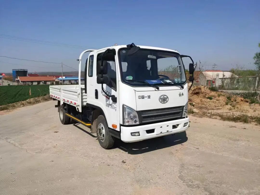 2025年11月商用车公共交易平台二手载货车交易总量425辆