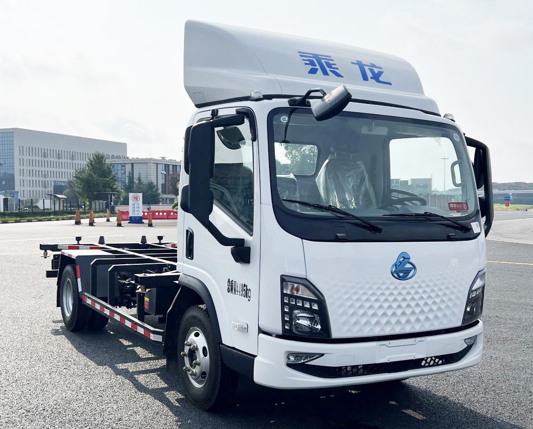 可卸货厢+更低成本，乘龙翼威2重塑城配效率